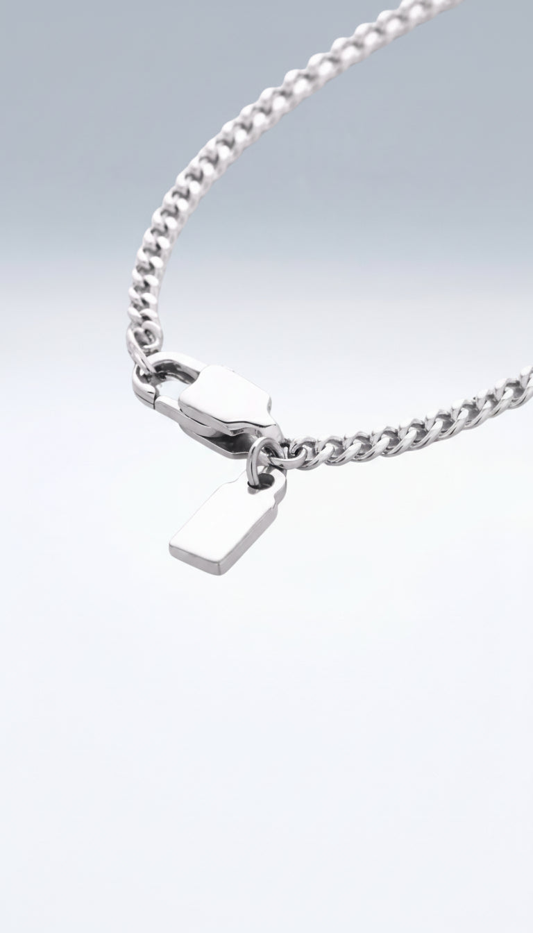 MINIMAL CLASSIC CHAIN NECKLACE