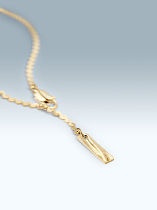 FLUID CHAIN NECKLACE